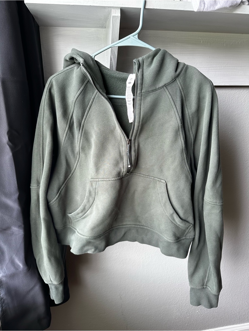 lululemon athletica Olive Half-Zip Hoodie Pullover